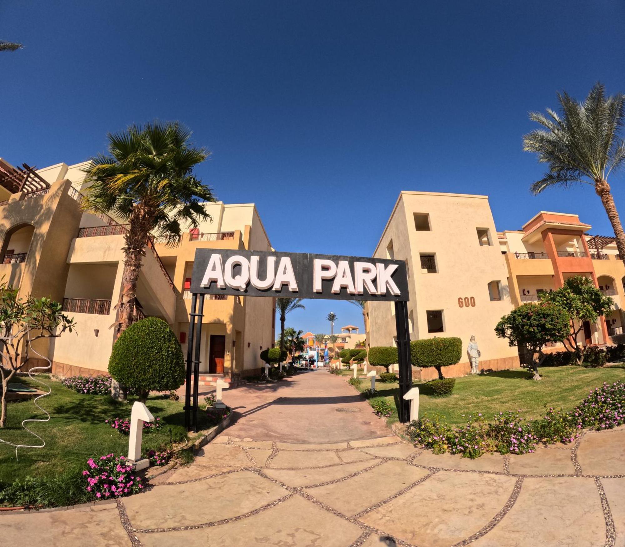 Regency Plaza Aqua Park And Spa Resort Sharm el-Sheikh Exteriör bild